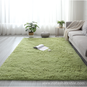 Long plush washable living room floor mat